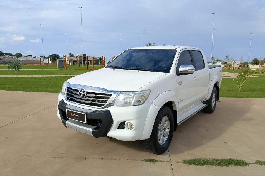 Hilux Flex 2.7 SRV 4×4 Automático