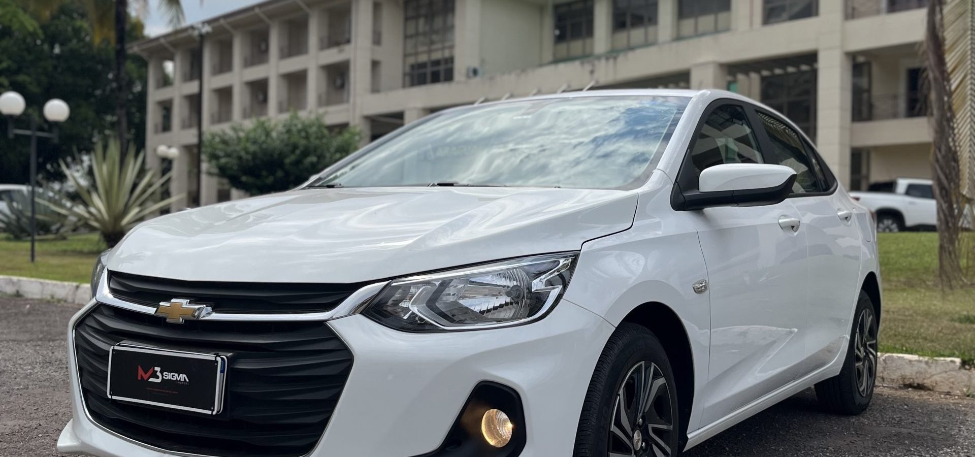 Onix Plus LT 1.0 Aspirado Manual