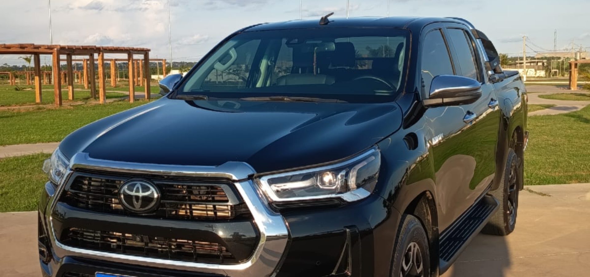 Hilux SRX 2.8 4X4 Turbo Diesel Automático