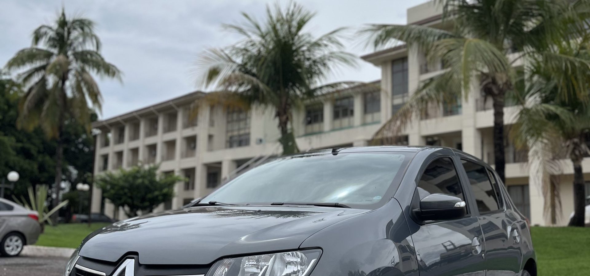 Sandero Dynamique 1.6 Automático