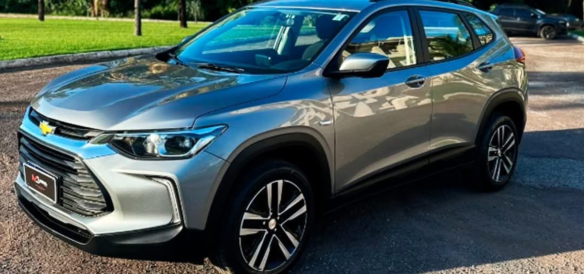 Tracker LT 1.0 Turbo Automático