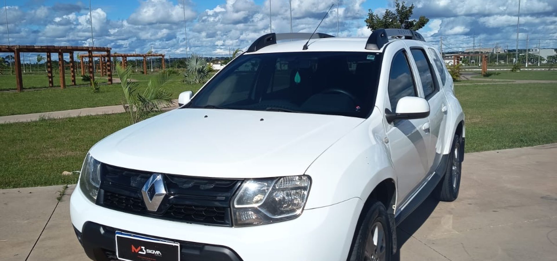 Duster Dinamic 2.0 automático