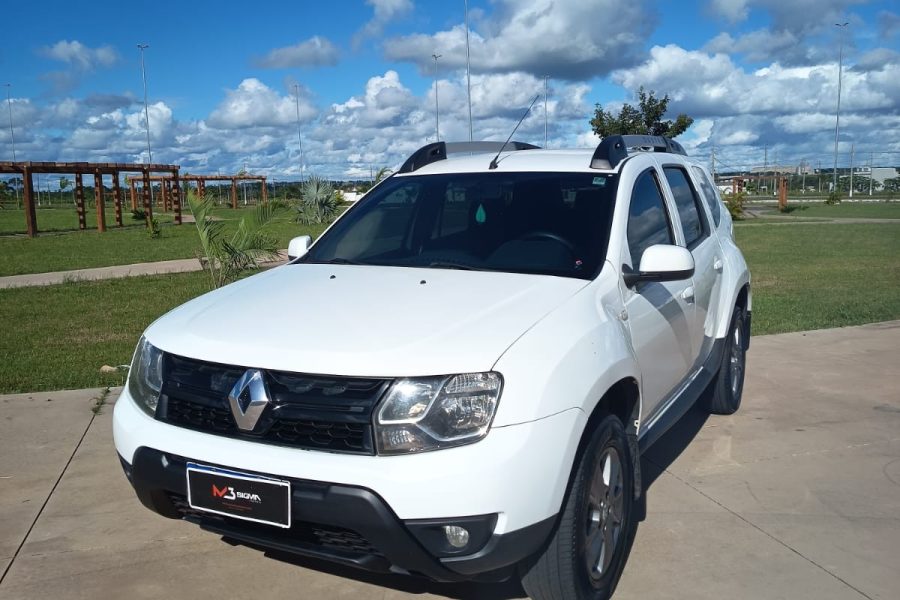 Duster Dinamic 2.0 automático